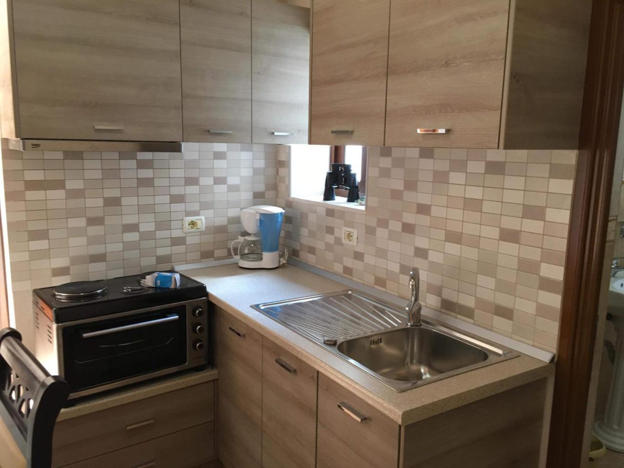 Romeo'S Guest House Берат Екстер'єр фото